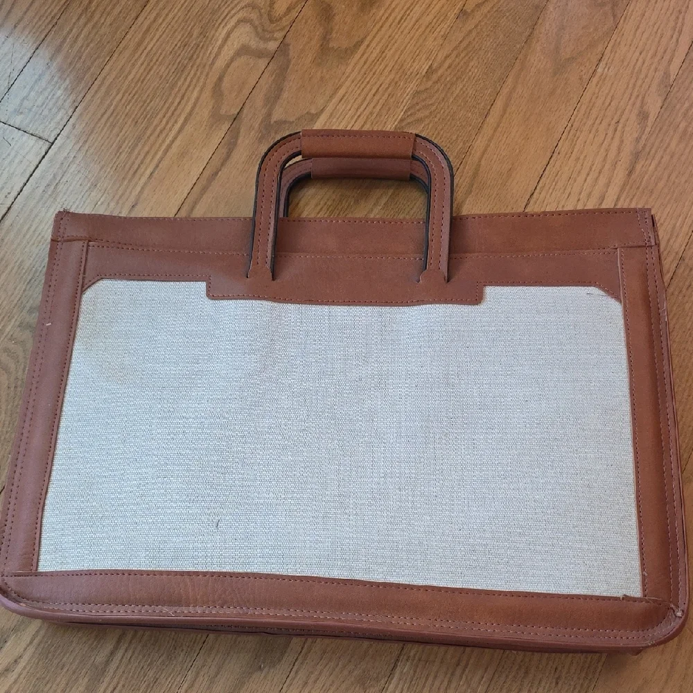 Vintage Universal Trav-ler Elegant Tan and Cream Travel Briefcase